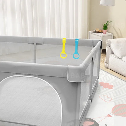 Parc Bébé Sécurisé Gris Clair – CozyPlay™